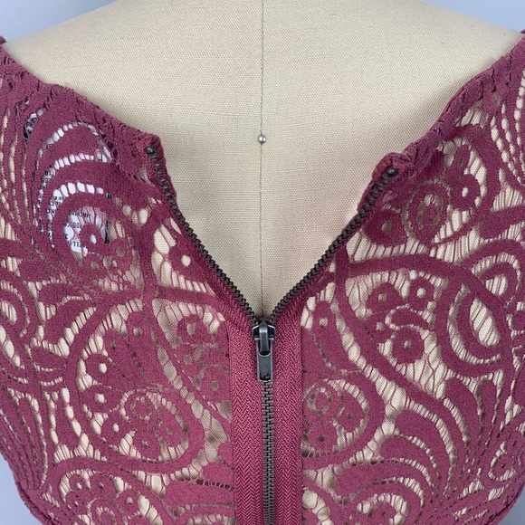 NWOT American Rag Fit & Flare Lace Dress - Picture 5 of 9